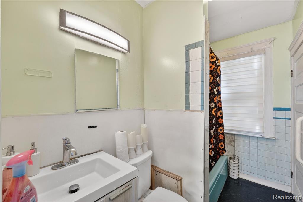 5424 Bingham St, Dearborn, MI 48126 — Photo 23