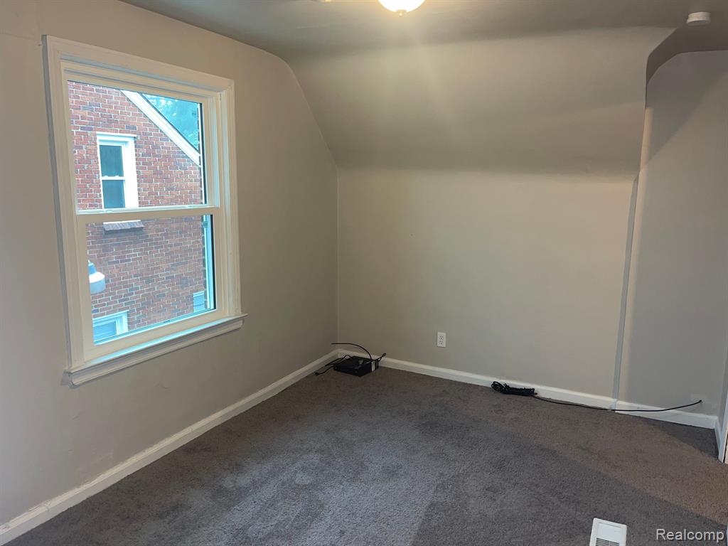 18985 PREVOST Street, Detroit, MI 48235 — Photo 19