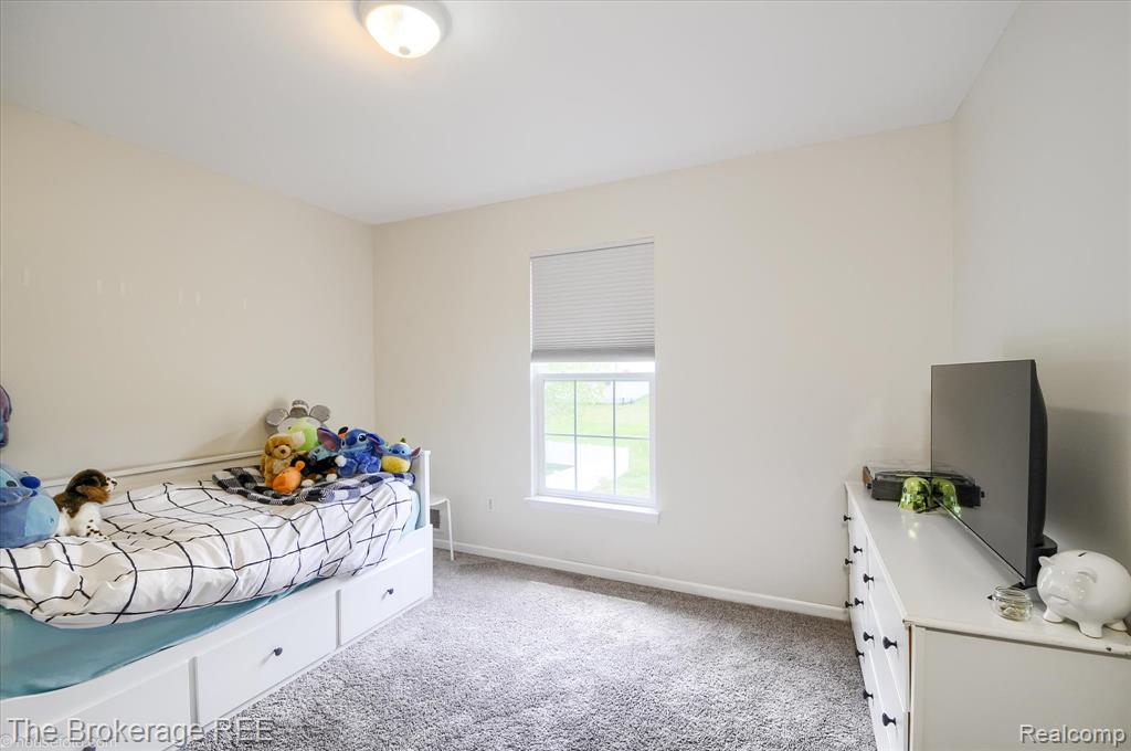4422 JORDAN Drive, Grand Blanc, MI 48439 — Photo 22