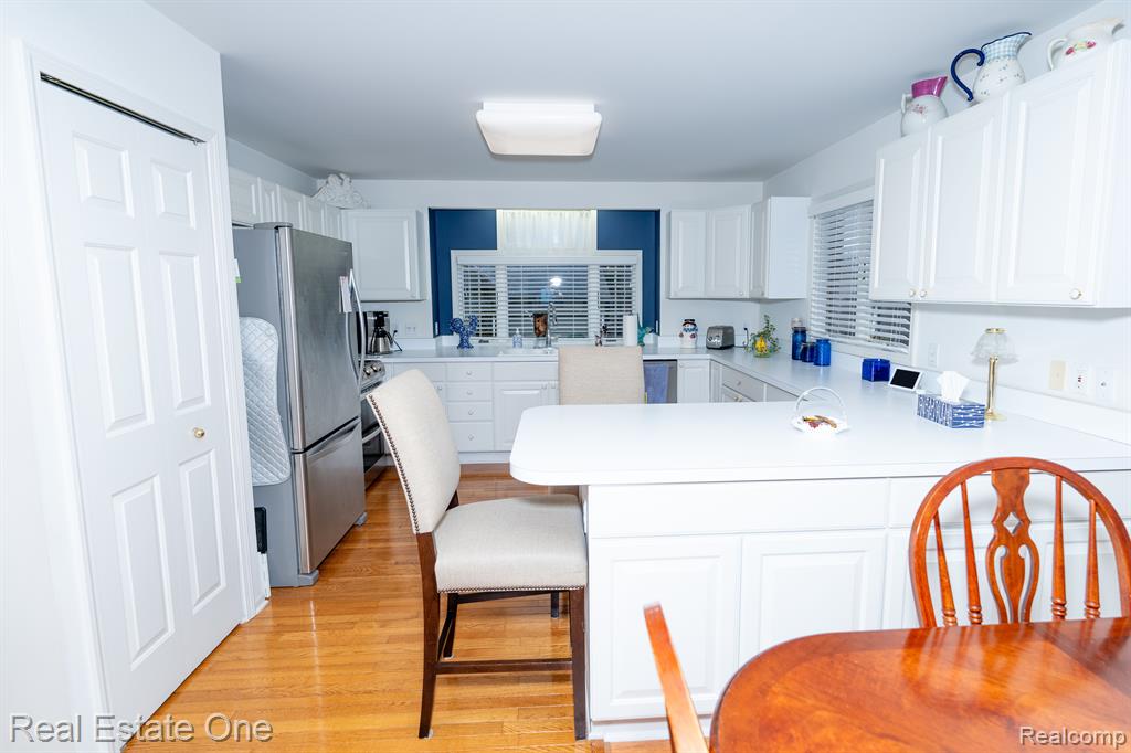 2278 CHERRY WOOD Drive, 50, Brighton, MI 48116 — Photo 5
