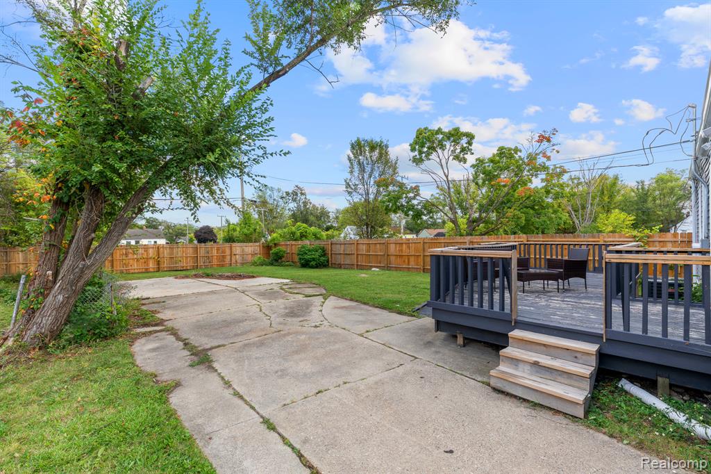 8610 Auburn Street, Detroit, MI 48228 — Photo 23