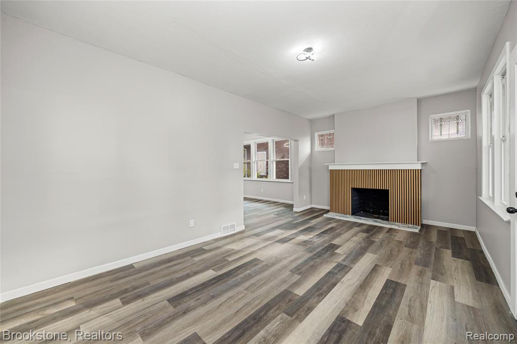 4888 Maxwell Street, Detroit, MI 48214 — Photo 6