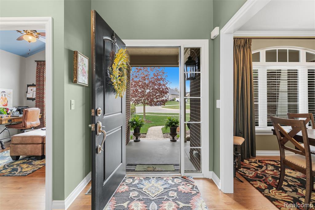 660 Willow Lake Court, Oxford, MI 48371 — Photo 8