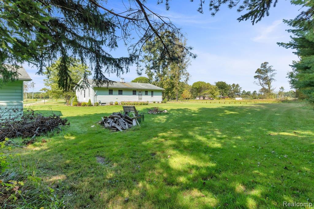 224 PALMS Road, Wales, MI — Photo 25