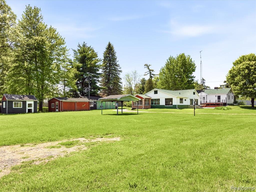 2482 Range Road, Port Huron, MI 48060 — Photo 30