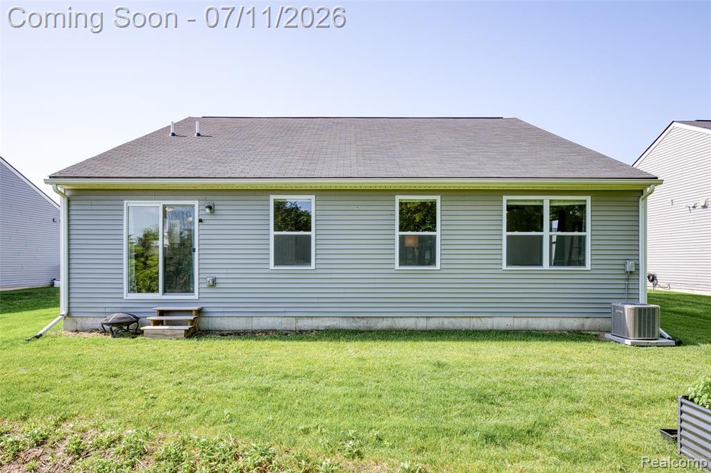 10125 Swan Lake Circle, Ypsilanti, MI 48197 — Photo 26