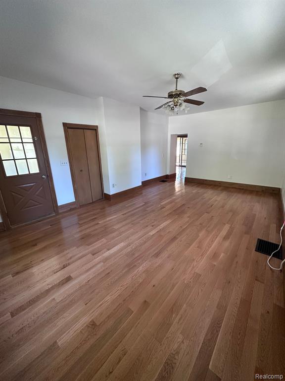 543 W Middle Street, Chelsea, MI 48118 — Photo 9