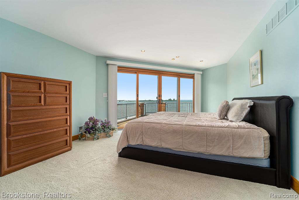 32315 N River Road, Harrison Township, MI — Photo 19
