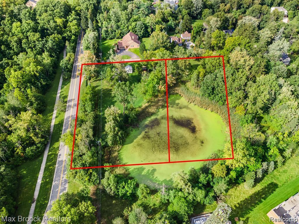 4769 Halsted Road, West Bloomfield, MI 48323