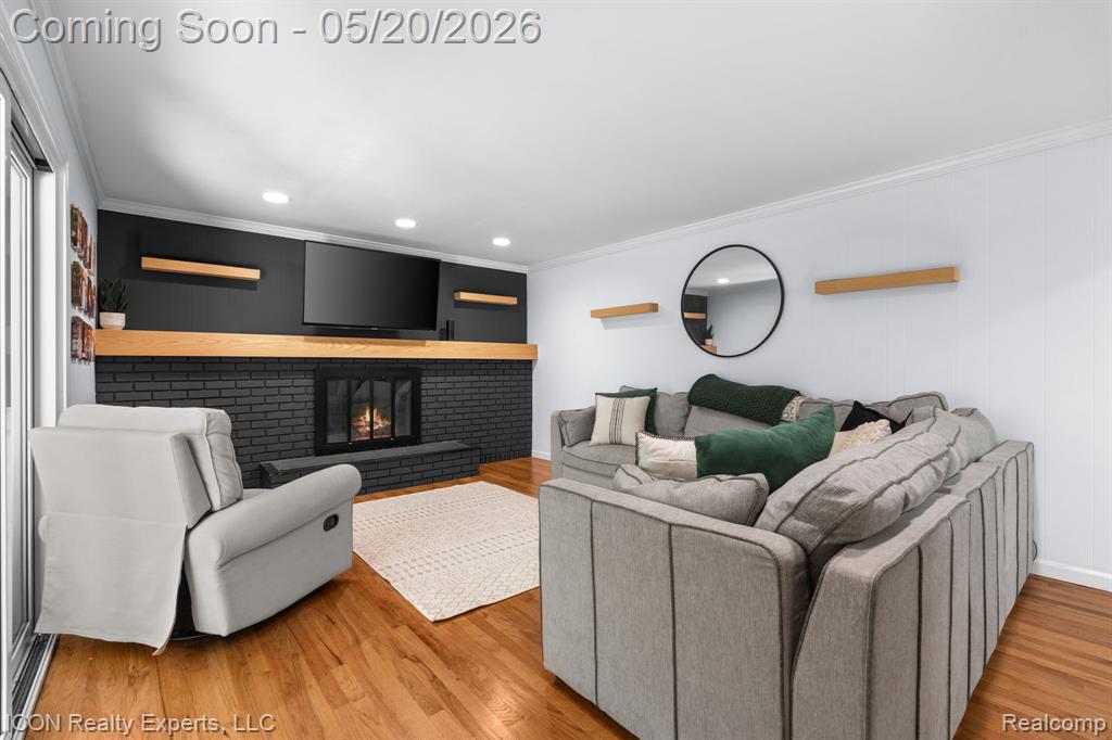 23516 Kim Drive, Clinton Twp, MI 48035 — Photo 16