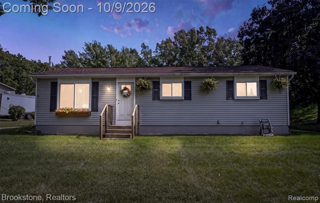 4895 Clarkston Road, Clarkston, MI 48348