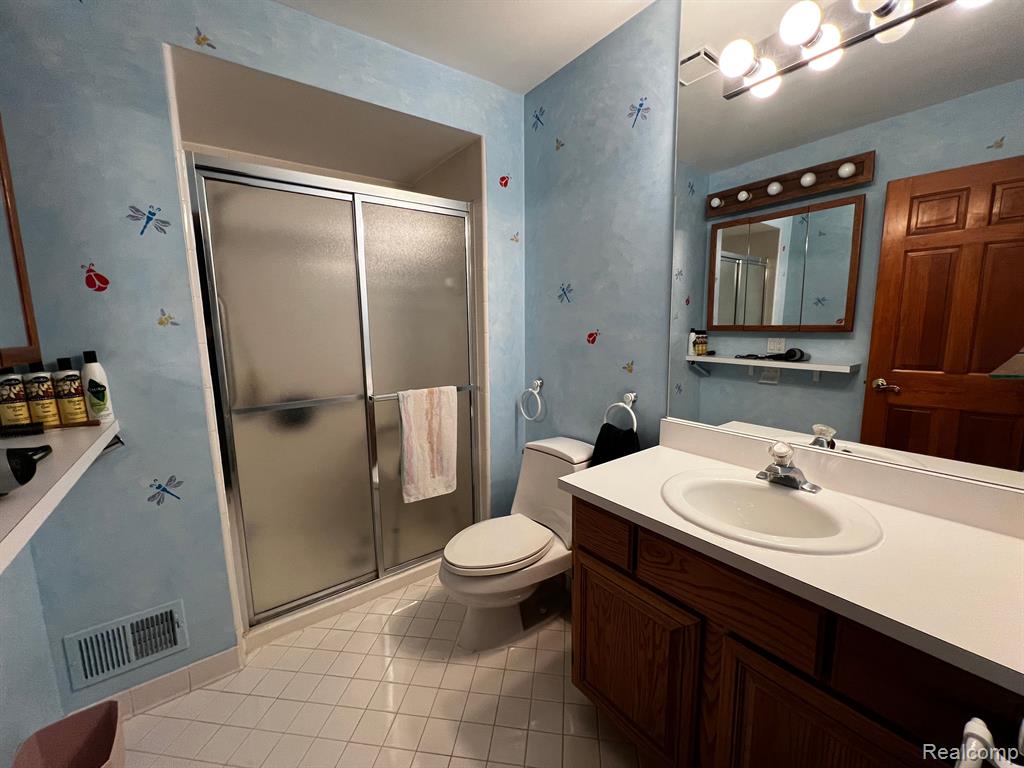 40363 DENBIGH Drive, Sterling Heights, MI 48310 — Photo 28