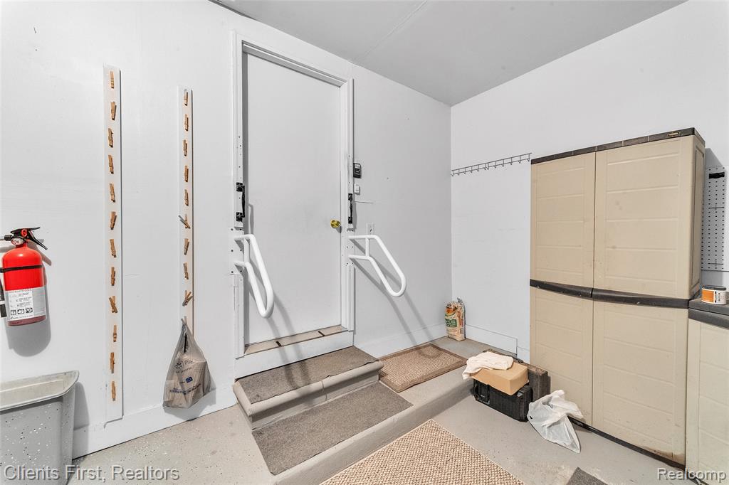 46509 Killarney Circle, Canton, MI 48188 — Photo 54