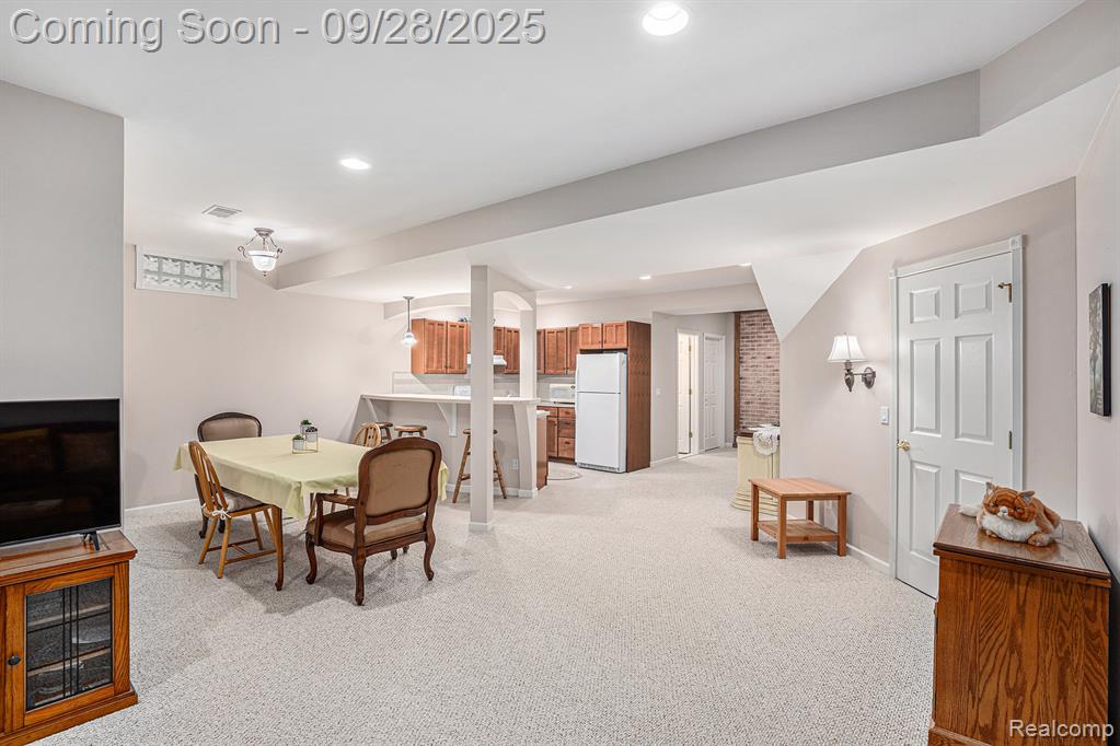 6138 Natures Cove, Grand Blanc, MI 48439 — Photo 22