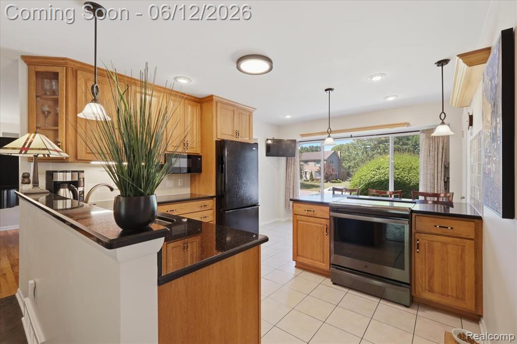 5048 Tree Hill Road, Grand Blanc, MI 48439 — Photo 17