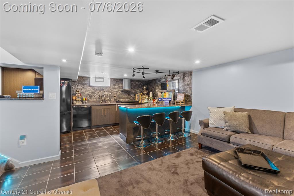29683 Marquette Street, Garden City, MI — Photo 15