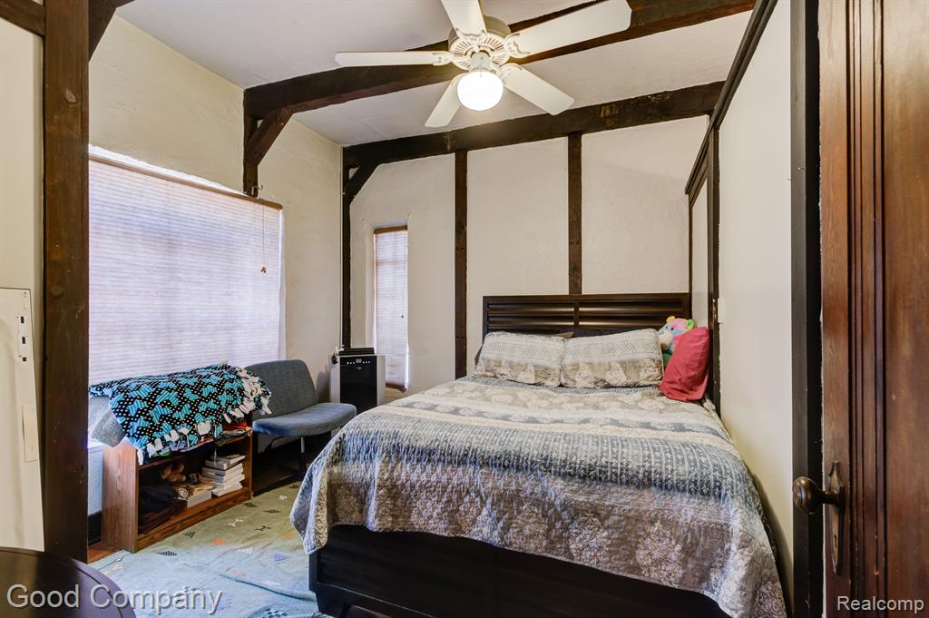 637 S CONNECTICUT Unit 4, Royal Oak, MI 48067 — Photo 6