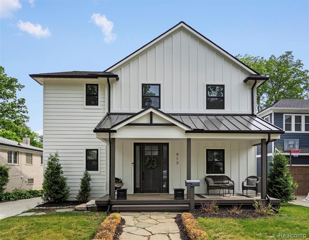 913 Roselawn Drive, Rochester, MI 48307 — front exterior