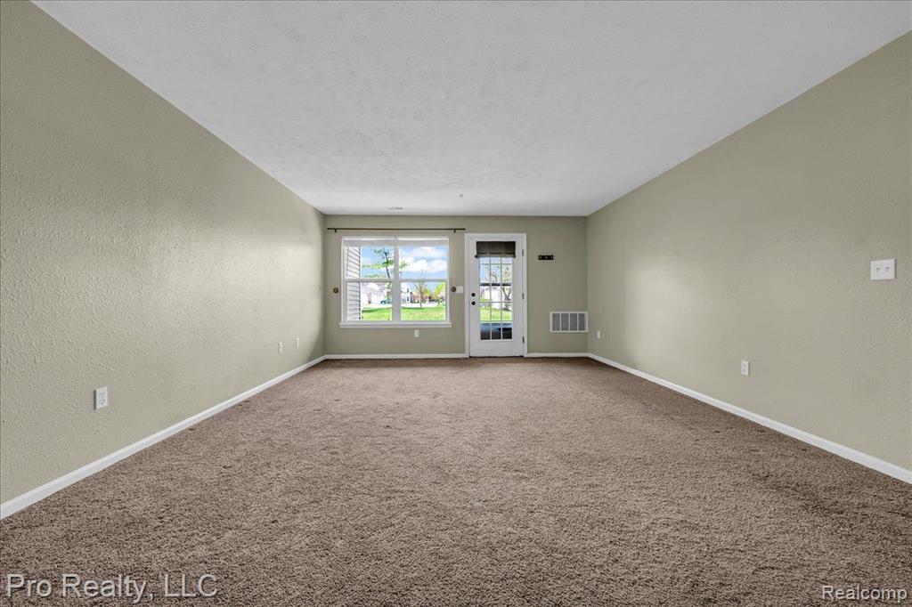 1517 LONG MEADOW Trail, Ann Arbor, MI 48108 — Photo 3