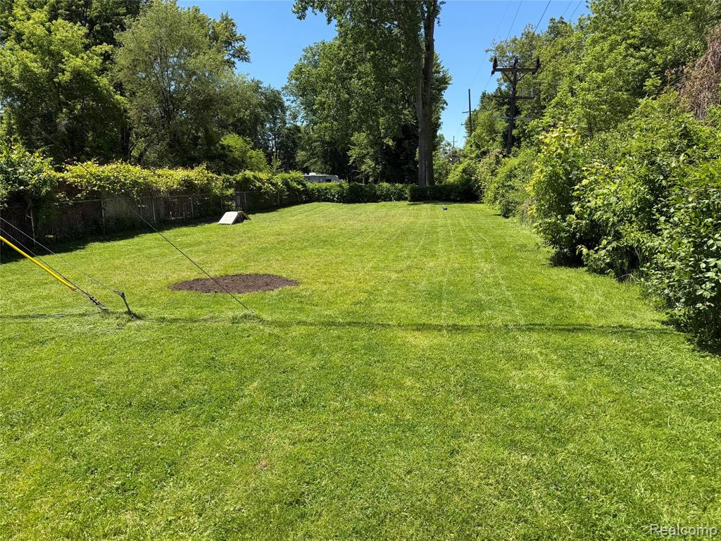4512 Treadwell Street, Wayne, MI 48184 — Photo 4