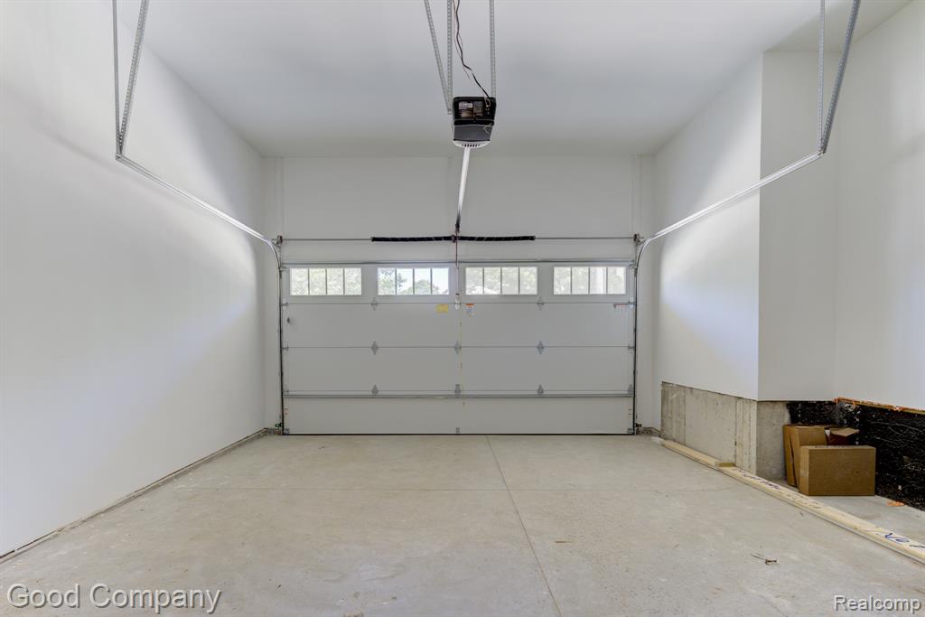 808 Irving Avenue, Royal Oak, MI 48067 — Photo 68