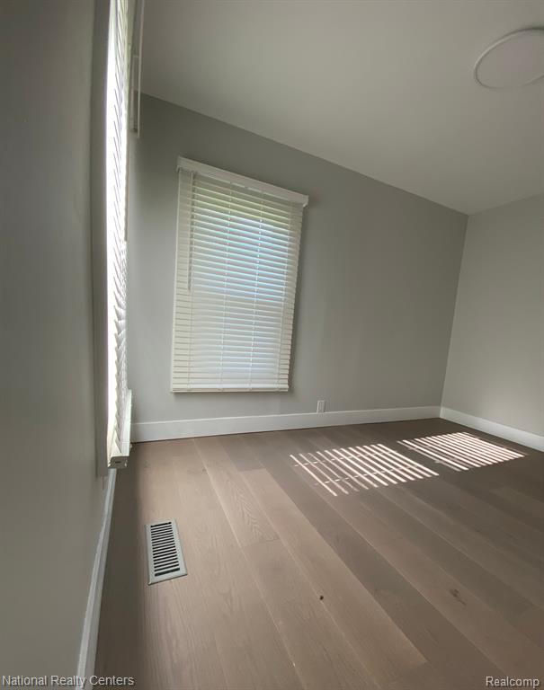 4201 Forest Street, Leonard, MI 48367 — Photo 5