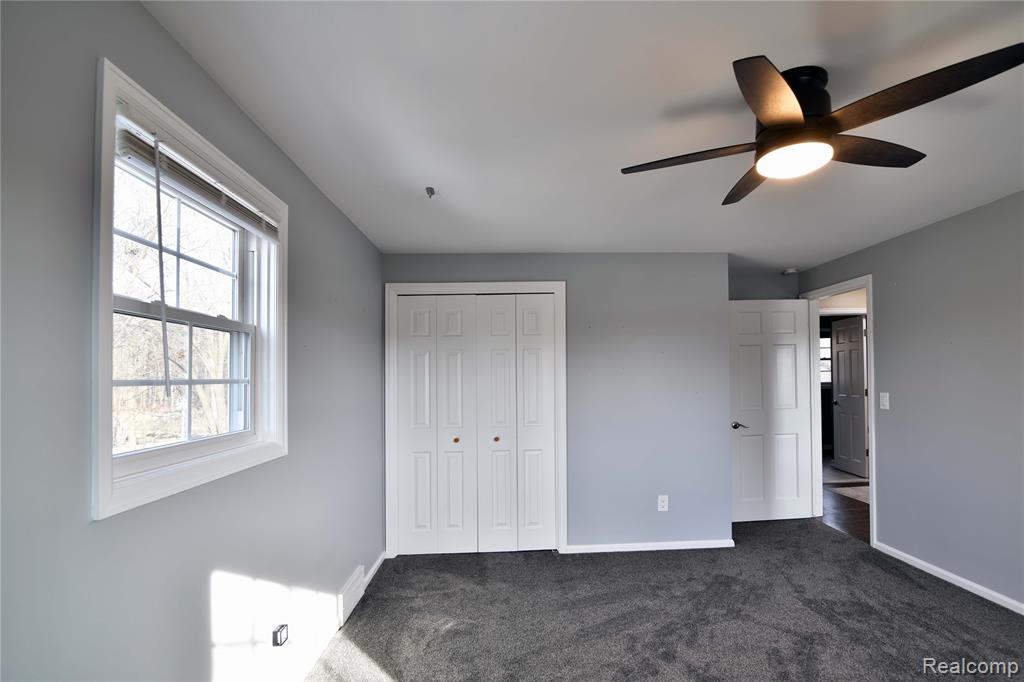 9693 BURNING TREE Drive, Grand Blanc, MI 48439 — Photo 39
