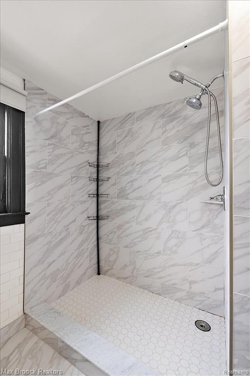 503 N WASHINGTON Avenue, Royal Oak, MI 48067 — Photo 30