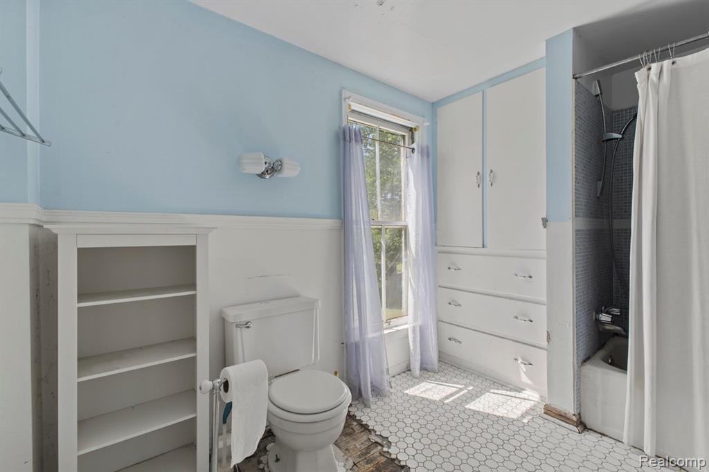 5390 Oak Hill Road, Clarkston, MI 48348 — Photo 32