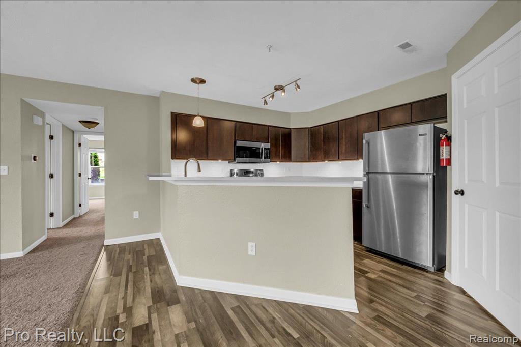 1517 LONG MEADOW Trail, Ann Arbor, MI 48108 — Photo 8