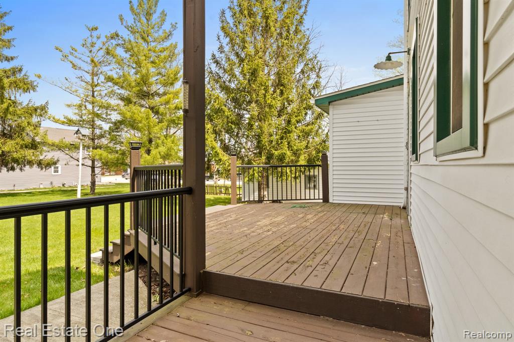 10191 Erie Street, Goodrich Vlg, MI — Photo 26