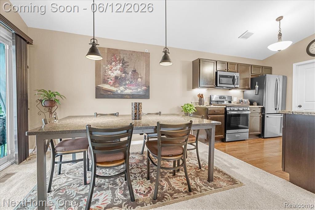 432 Maple Cove Circle, 12, Saline, MI 48176 — Photo 11