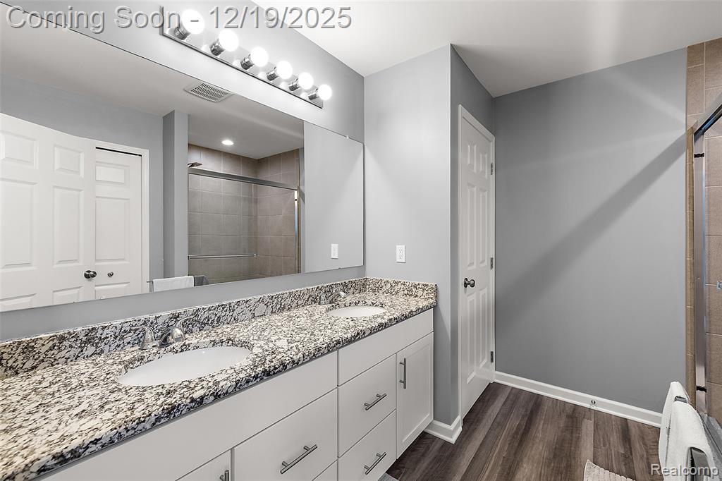 51336 Times Square Drive, Shelby Twp, MI 48315 — Photo 29