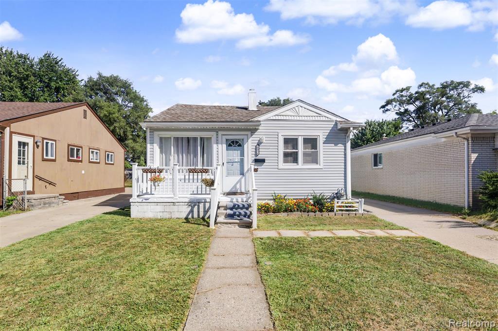 28936 Birchlawn Street, Garden City, MI
