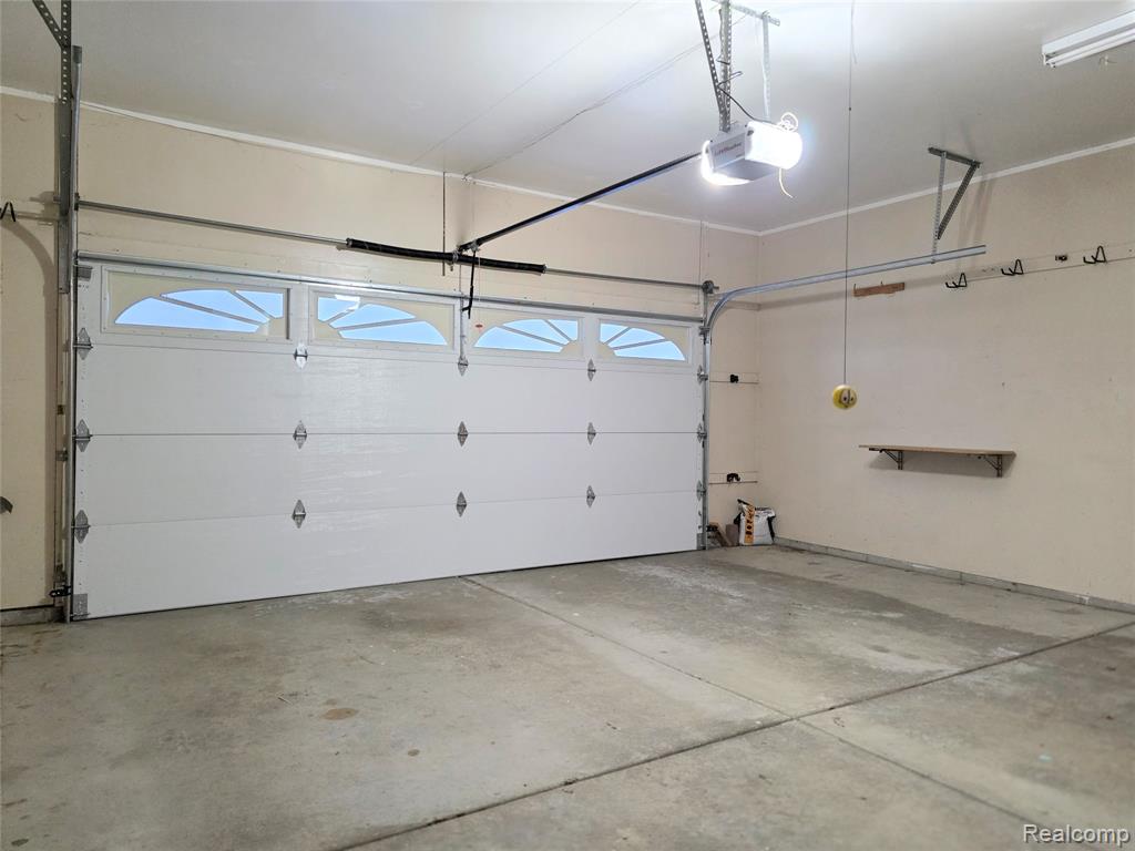 819 Meadow Drive, Davison, MI 48423 — Photo 23