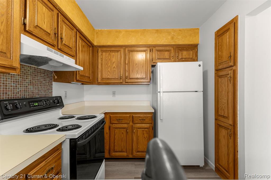 41 Parkplace W, Allen Park, MI 48101 — Photo 10