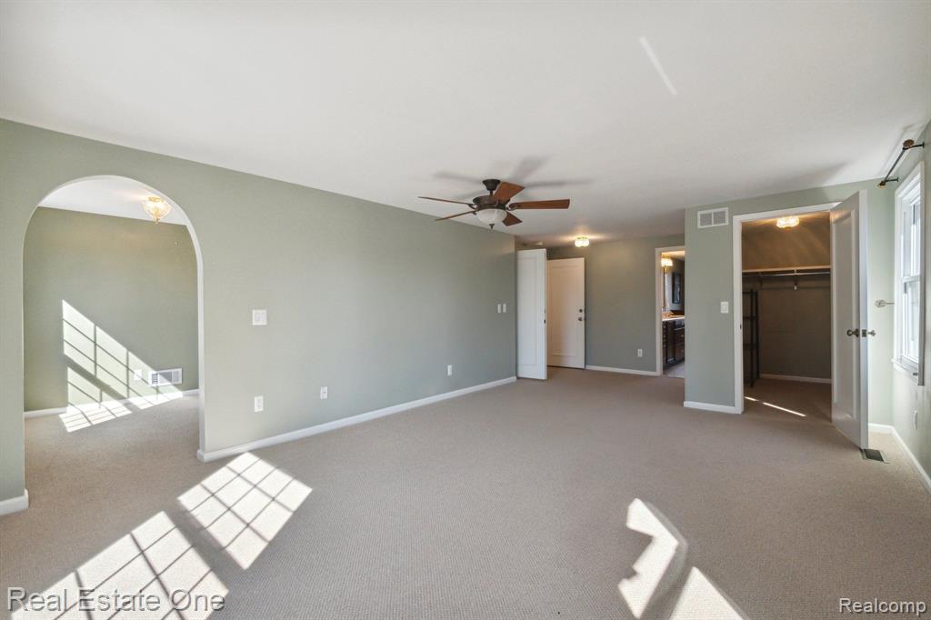 5363 HIGH COURT Way, West Bloomfield, MI 48323 — Photo 35