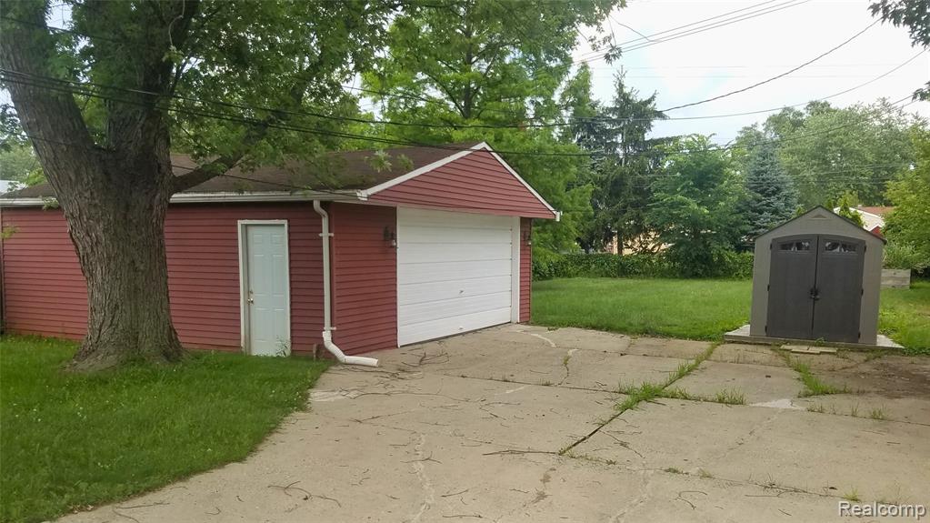 7320 Lathers Street, Westland, MI — Photo 2