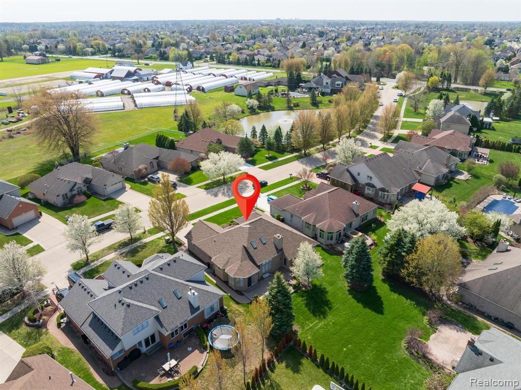 49213 Dunhill Drive, Macomb, MI 48044 — Photo 41