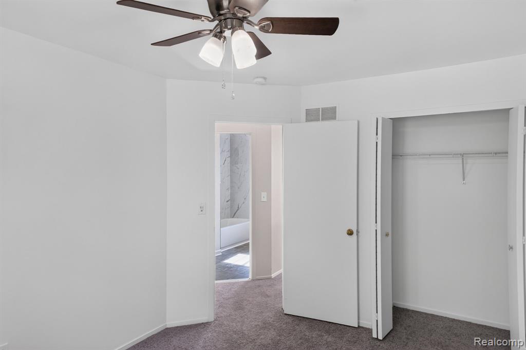 6384 Hunter Pointe Street, Westland, MI — Photo 15