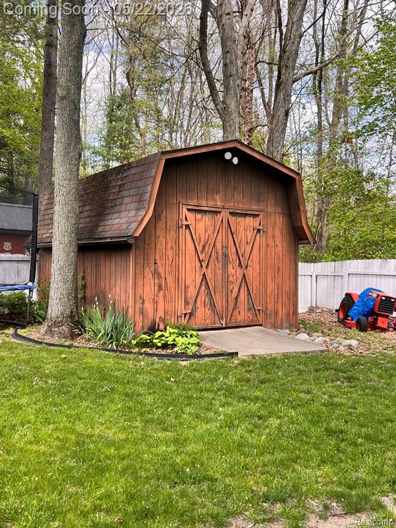 3556 Crestwood Drive, Lapeer, MI 48446 — Photo 49