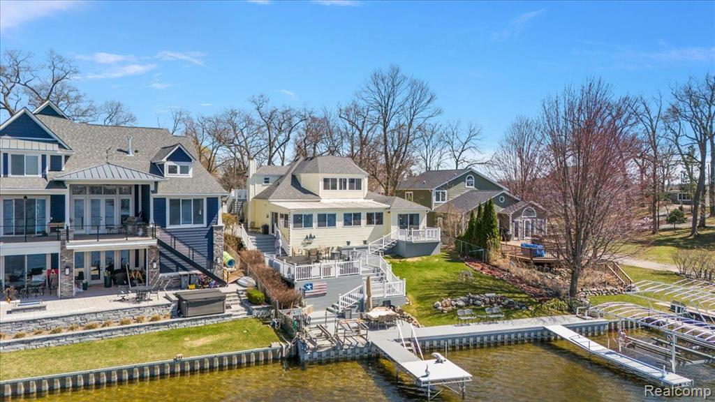 16 S NORTH SHORE Drive, Lake Orion, MI 48362 — Photo 19