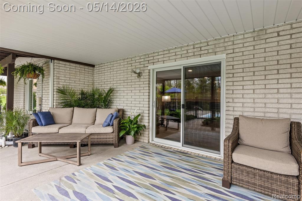 8945 Huron Bluffs Drive, White Lake, MI — Photo 27