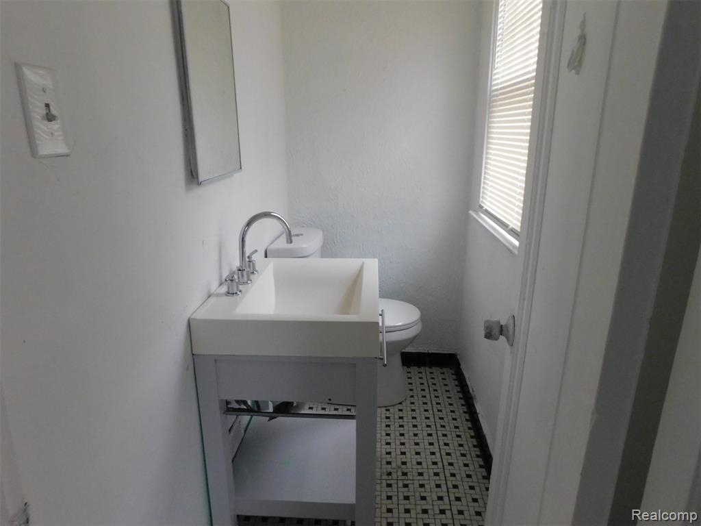 15443 Troester Street, Detroit, MI 48205 — Photo 6