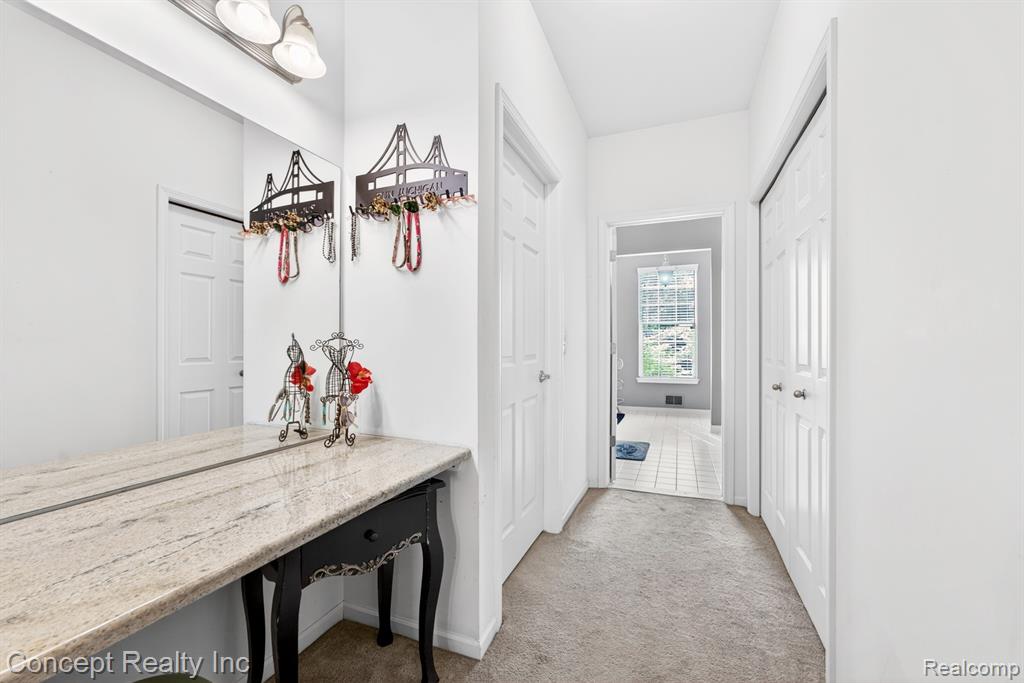 42392 White Hart Boulevard, Canton, MI 48188 — Photo 20