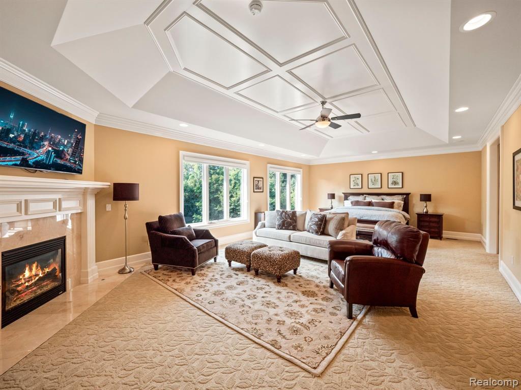 810 HIGHWOOD Drive, Bloomfield Hills, MI 48304 — Photo 18