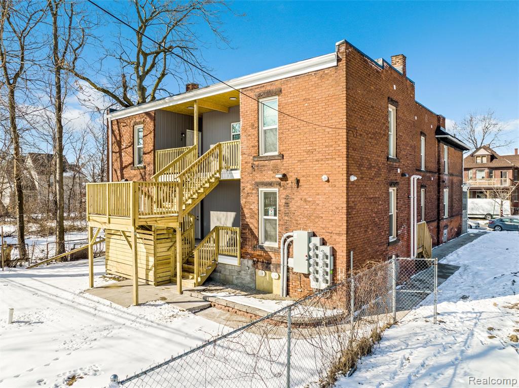 89 W Philadelphia Street, Detroit, MI 48202 — Photo 13