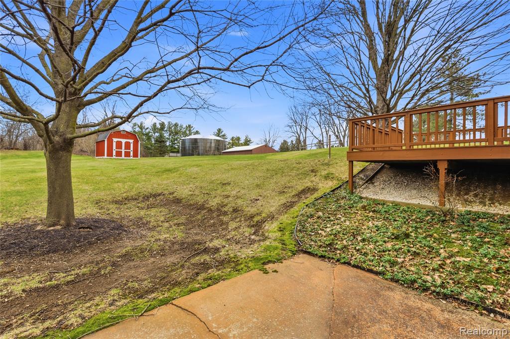 116 Whims Lane, Rochester, MI 48306 — Photo 27
