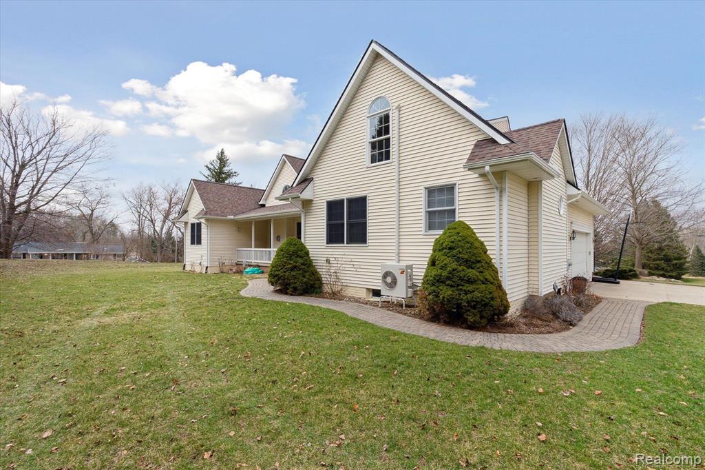 641 N FAIRGROUNDS Road, Imlay City, MI 48444 — Photo 49