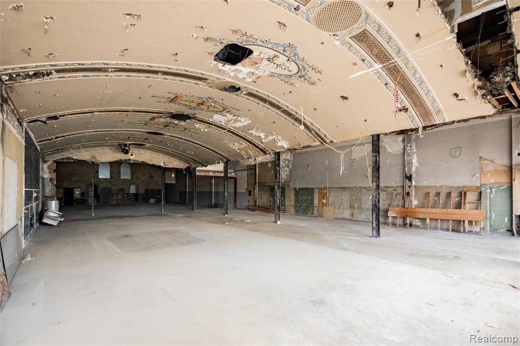 6532 Woodward Avenue, Detroit, MI 48202 — Photo 12